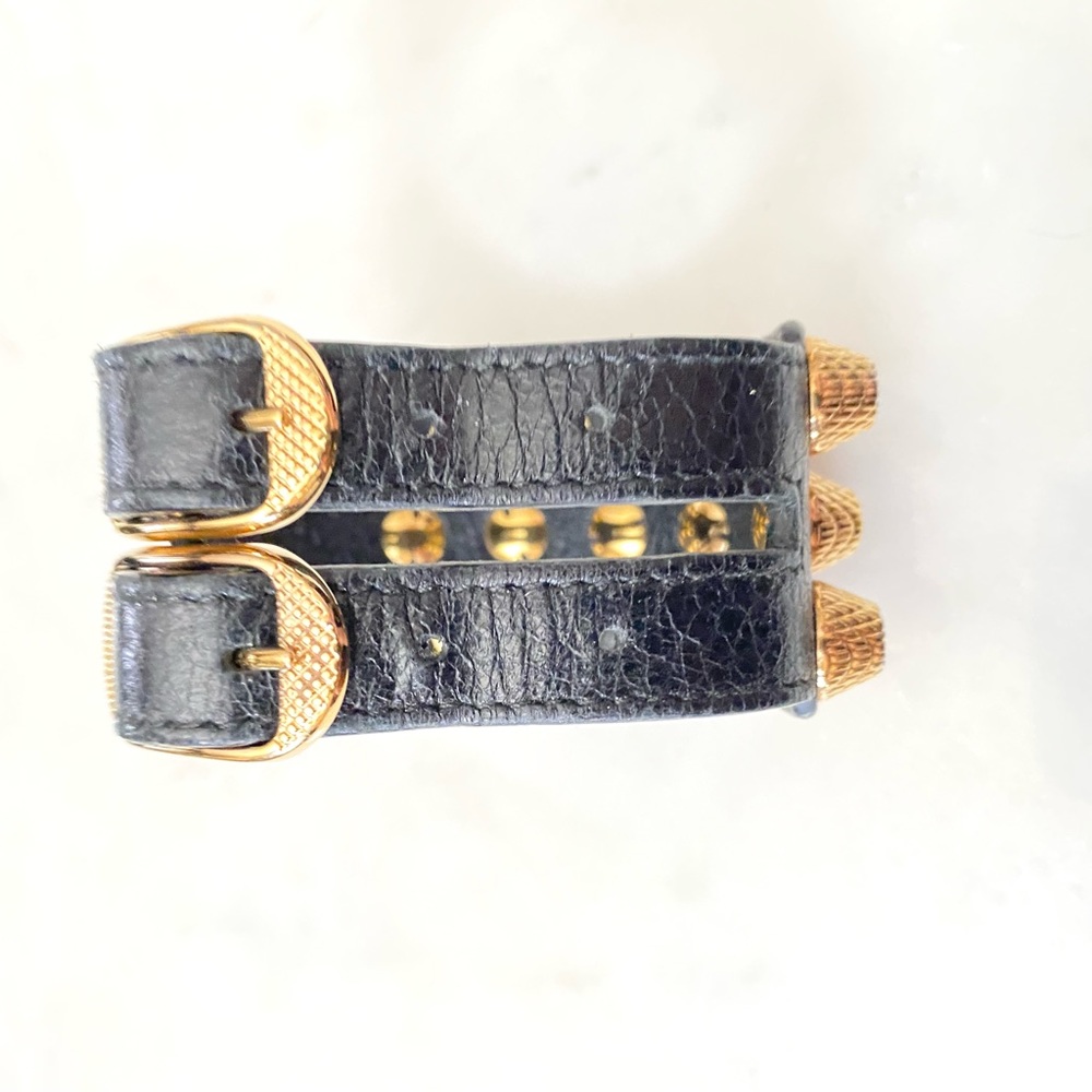 BALENCIAGA 
AGNEAU ARENA BRACELET 
GOLD STUDS / BLACK AGNEAU STRAP - Picture 8 of 9